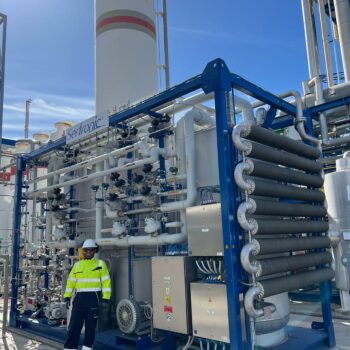 15c642e8-e592-491f-9e9b-676cd6945bde